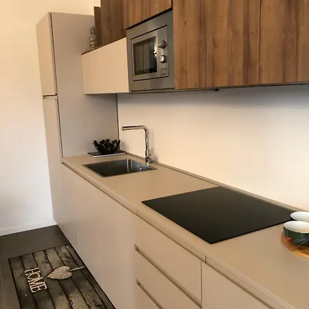 Santa Chiara - Vista Con Piscina * Lesa