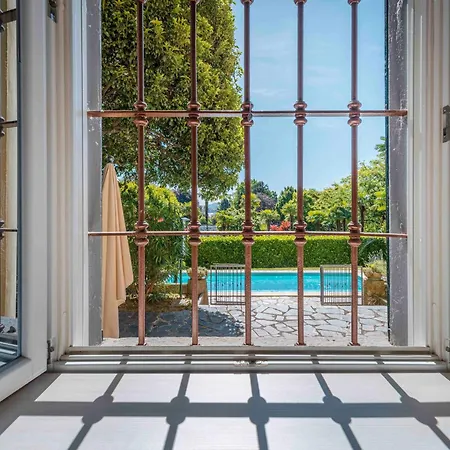 Apartment Santa Chiara - Vista Con Piscina Lesa