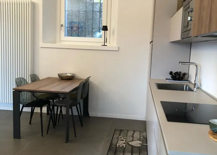 Santa Chiara - Vista Con Piscina Apartament Lesa