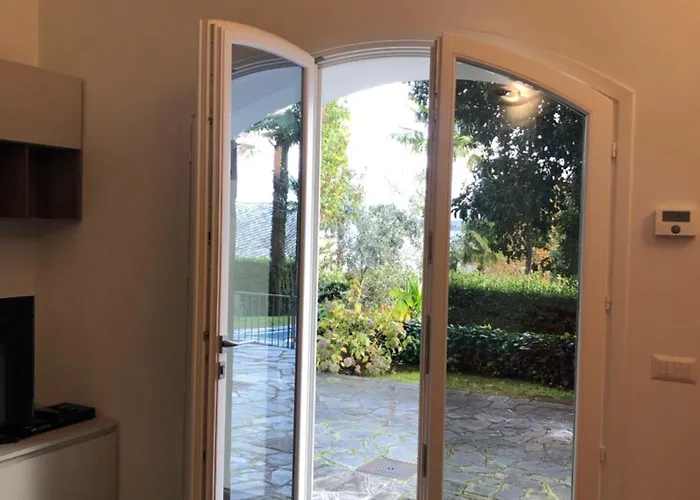 Santa Chiara - Vista Con Piscina